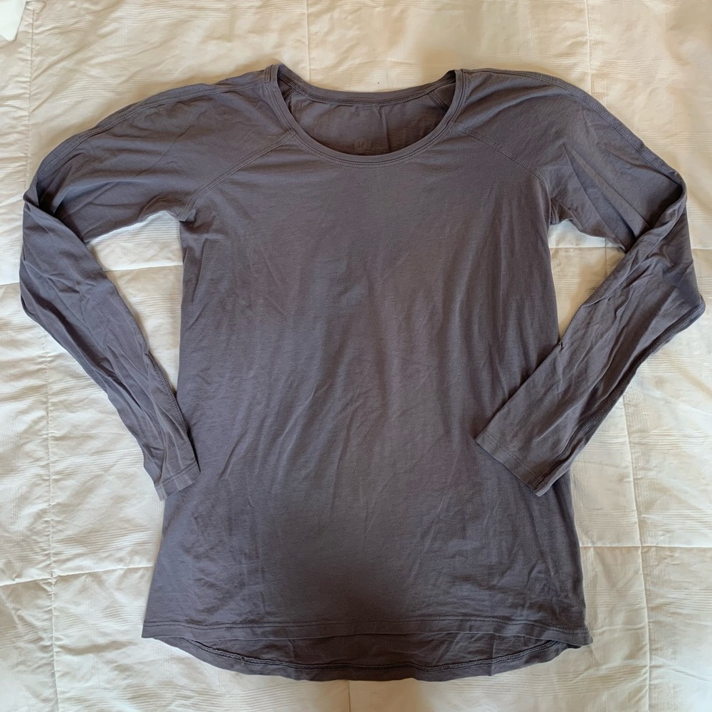 Lululemon Love Long Sleeve Shirt size 4